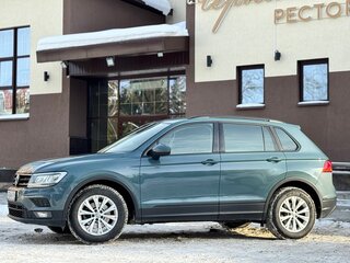 2019 Volkswagen Tiguan II, синий, 2340000 рублей, вид 3