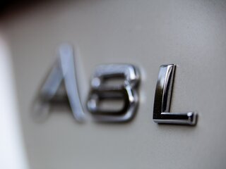 2011 Audi A8 Long III (D4), бежевый, 3600000 рублей, вид 4