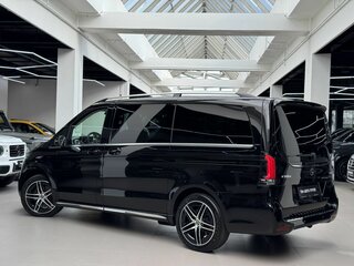 2026 Mercedes-Benz V-Класс Long 300 d длинный III (W447) Рестайлинг 2, чёрный, 15180000 рублей, вид 5