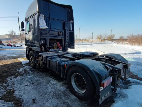 2005 DAF 95XF, чёрный, 2000000 рублей