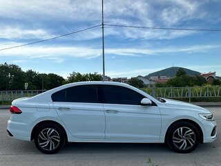 2022 Volkswagen Bora IV (China Market) Рестайлинг, белый, 2200000 рублей, вид 4