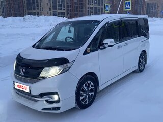 2015 Honda Stepwgn Spada V, белый, 1890000 рублей, вид 2