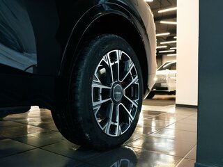 2025 Lynk & Co 900, чёрный, 7780000 рублей, вид 5