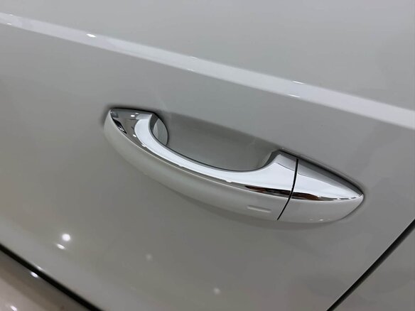 2023 Audi Q3 35 TFSI II (F3), белый, 1900000 рублей - вид 12