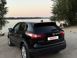 2018 Nissan Qashqai II, чёрный, 1550000 рублей, вид 2