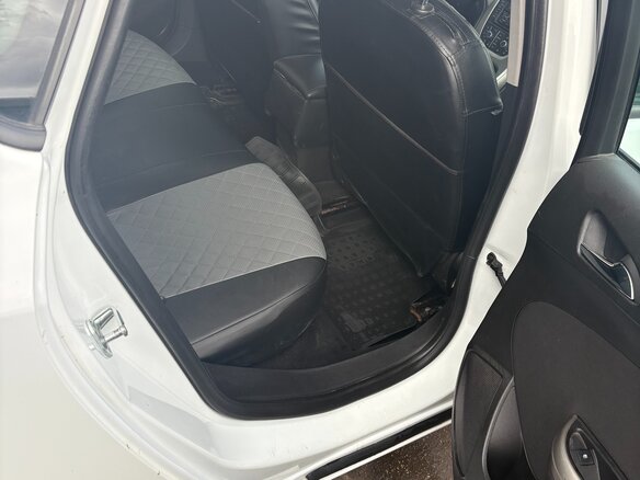 2010 Opel Astra J, белый, 700000 рублей - вид 23