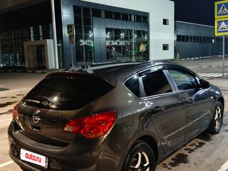 2013 Opel Astra J Рестайлинг, серый, 650000 рублей, вид 4