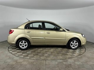 2011 Kia Rio II Рестайлинг, бежевый, 599000 рублей, вид 4