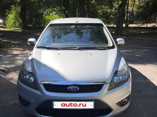 2009 Ford Focus II Рестайлинг, серебристый, 530000 рублей, вид 2