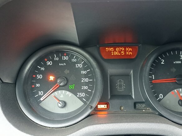 2004 Renault Megane II, серый, 275000 рублей - вид 8