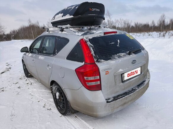 2009 Kia Ceed I, серебристый, 1300000 рублей - вид 3