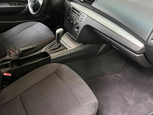 2009 BMW 1 серии 116i I (E81/E82/E87/E88) Рестайлинг, чёрный, 650000 рублей - вид 3