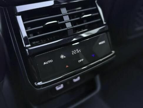 2024 Geely Monjaro I, чёрный, 3350000 рублей - вид 12