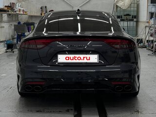 2021 Kia Stinger I Рестайлинг, серый, 4500000 рублей, вид 4