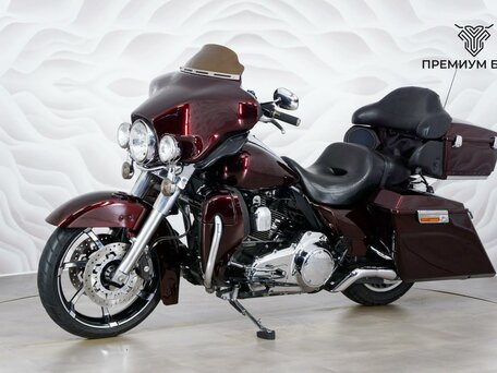 2009 Harley-Davidson Electra Glide, красный, 880000 рублей, вид 3