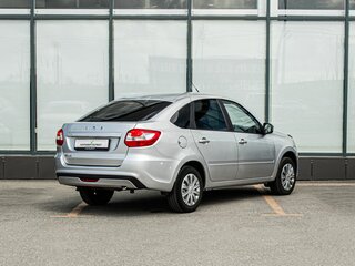 2024 Lada (ВАЗ) Granta I Рестайлинг, серый, 770000 рублей, вид 2