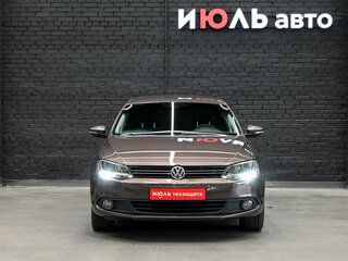 2011 Volkswagen Jetta VI, коричневый, 1050000 рублей, вид 2