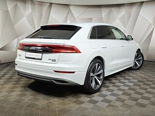 2019 Audi Q8 55 TFSI I (4M), серый, 4965150 рублей, вид 2