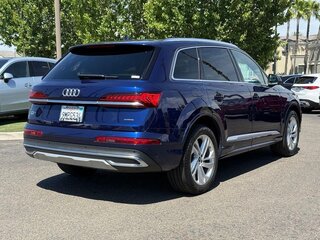 2024 Audi Q7 45 TFSI II (4M) Рестайлинг, синий, 6130818 рублей, вид 5