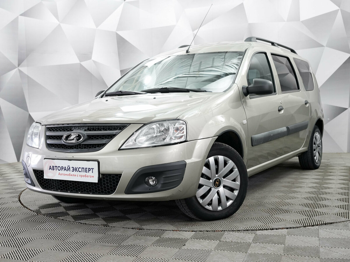 Открыть фотографии: Lada (ВАЗ) Largus I