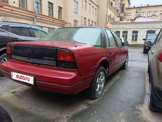 1993 Oldsmobile Cutlass Supreme, красный, 300000 рублей, вид 4