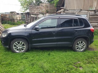 2012 Volkswagen Tiguan I Рестайлинг, чёрный, 1200000 рублей, вид 2