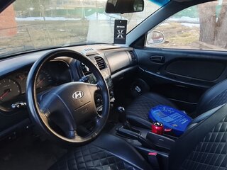 2007 Hyundai Sonata ТагАЗ IV (EF) Рестайлинг, серебристый, 400000 рублей, вид 4