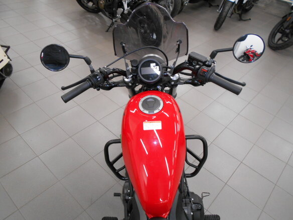 2018 Honda Rebel 500, красный - вид 20