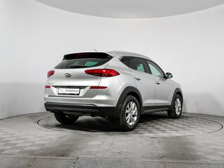 2018 Hyundai Tucson III Рестайлинг, серебристый, 1915000 рублей, вид 5