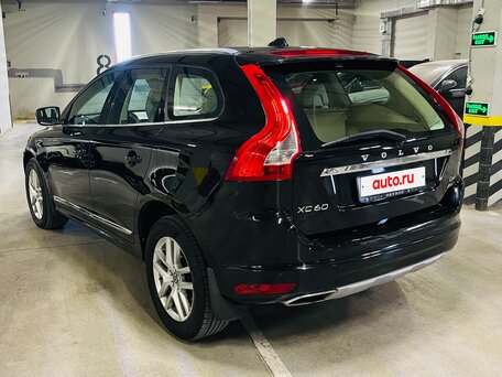 2017 Volvo XC60 I Рестайлинг, чёрный, 2390000 рублей, вид 3