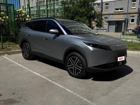 2025 Omoda C7, серый, 2749000 рублей - вид 5