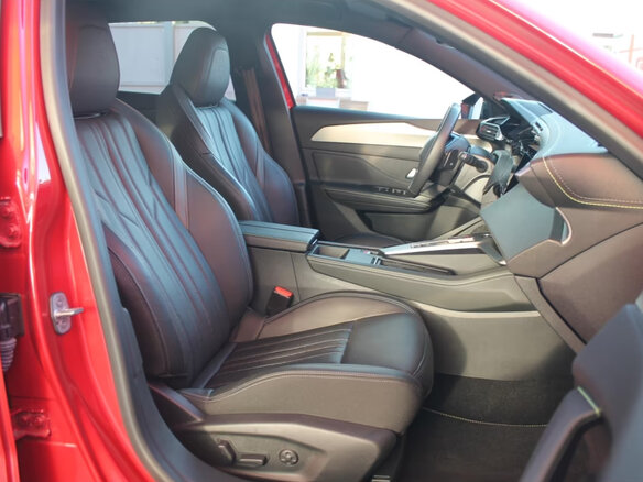 2024 Peugeot 408 III, красный, 3604727 рублей - вид 9