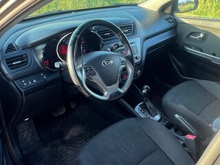 2015 Kia Rio III Рестайлинг, серый, 1200000 рублей, вид 4