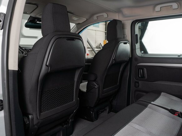 2017 Citroen SpaceTourer XL I, серебристый, 2300000 рублей - вид 12
