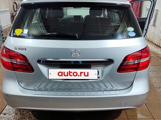 2014 Mercedes-Benz B-Класс 180 II (W246), серебристый, 1240000 рублей, вид 3