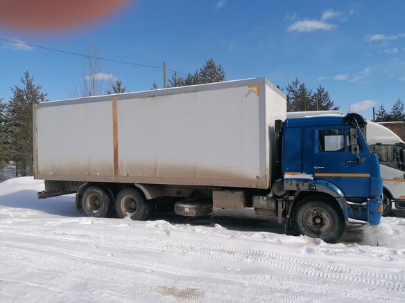 2012 КамАЗ 65117, синий, 2400000 рублей - вид 2