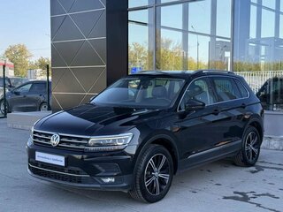 2018 Volkswagen Tiguan II, чёрный, 2500000 рублей, вид 1