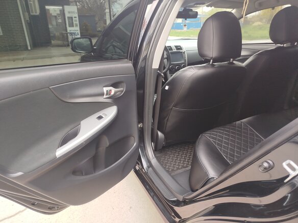 2011 Toyota Corolla X (E140, E150) Рестайлинг, чёрный - вид 13