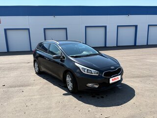 2014 Kia Ceed II, чёрный, 1400000 рублей, вид 2