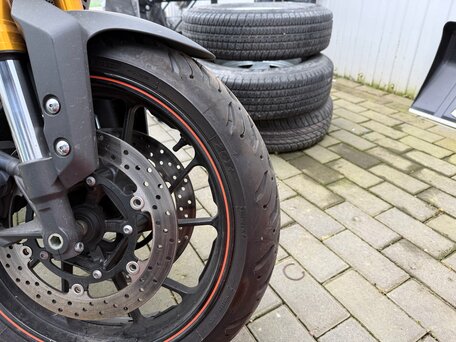 2014 Yamaha MT-09 (FZ-09), оранжевый, 800000 рублей, вид 5