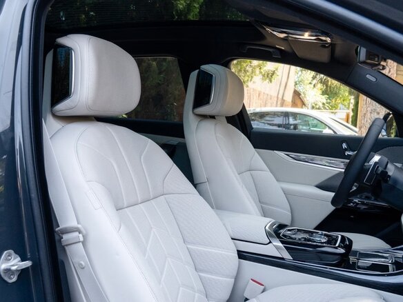 2025 BMW 7 серии 740d xDrive VII (G70), серый - вид 20
