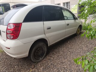 1999 Toyota Nadia, белый, 420000 рублей, вид 3
