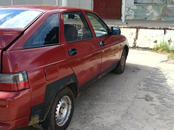 2007 Lada (ВАЗ) 2112, красный, 150000 рублей - вид 3