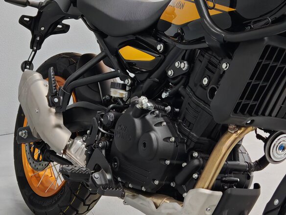 2025 Royal Enfield Himalayan, чёрный - вид 13