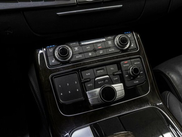 2013 Audi A8 Long III (D4), серый, 2499000 рублей - вид 26