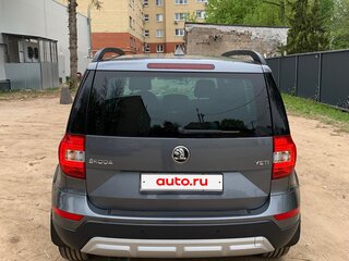 2016 Skoda Yeti I Рестайлинг, серый, 1460000 рублей, вид 4