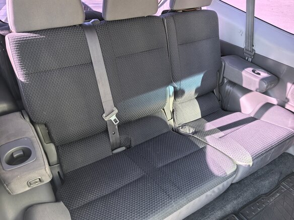 2003 Mitsubishi Pajero III Рестайлинг, серебристый, 1200000 рублей - вид 11