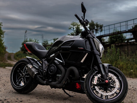 2017 Ducati Diavel, чёрный, 1050000 рублей, вид 2
