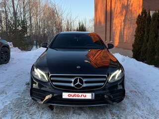 2019 Mercedes-Benz E-Класс 200 V (W213, S213, C238), чёрный, 4500000 рублей, вид 3