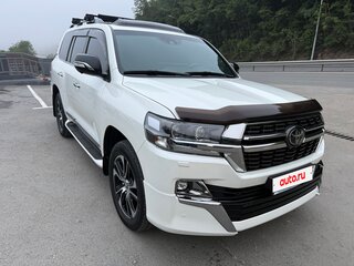 2021 Toyota Land Cruiser 200 Series Рестайлинг 2, белый, 11200000 рублей, вид 5